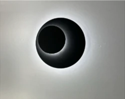 שחור מתכוונן